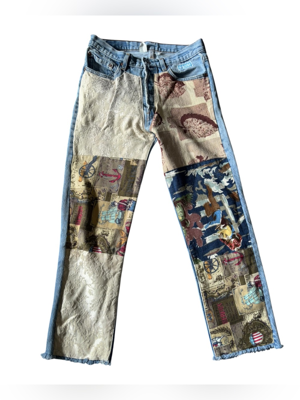 Upcycled patchwork women’s Levis Jeans 31